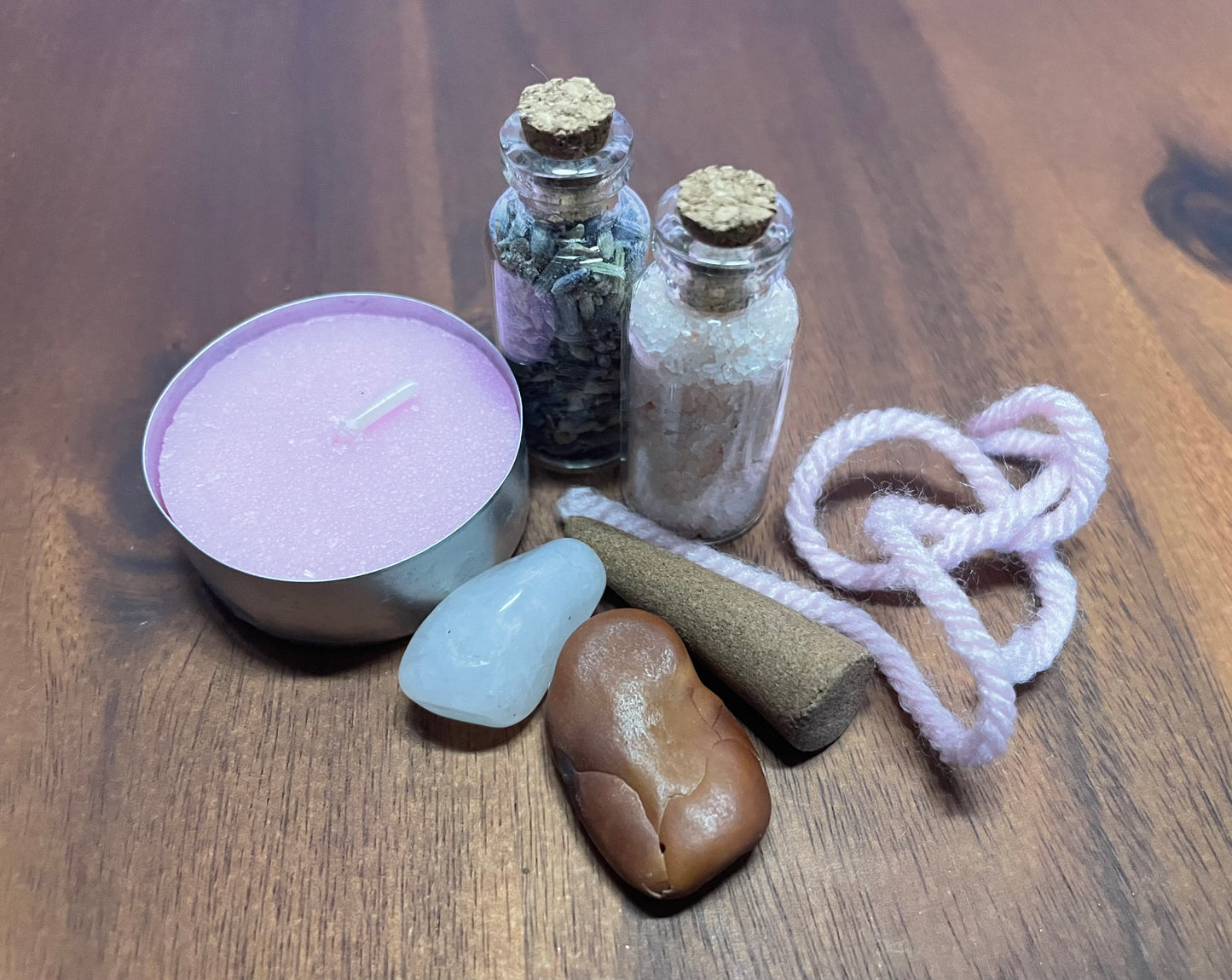 LOVE - Travel Altar Kit