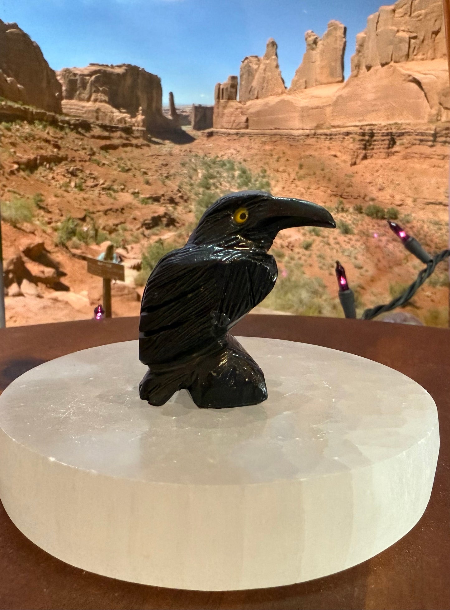 Black Onyx Spirit Animal RAVEN boosting mindfulness and intelligence