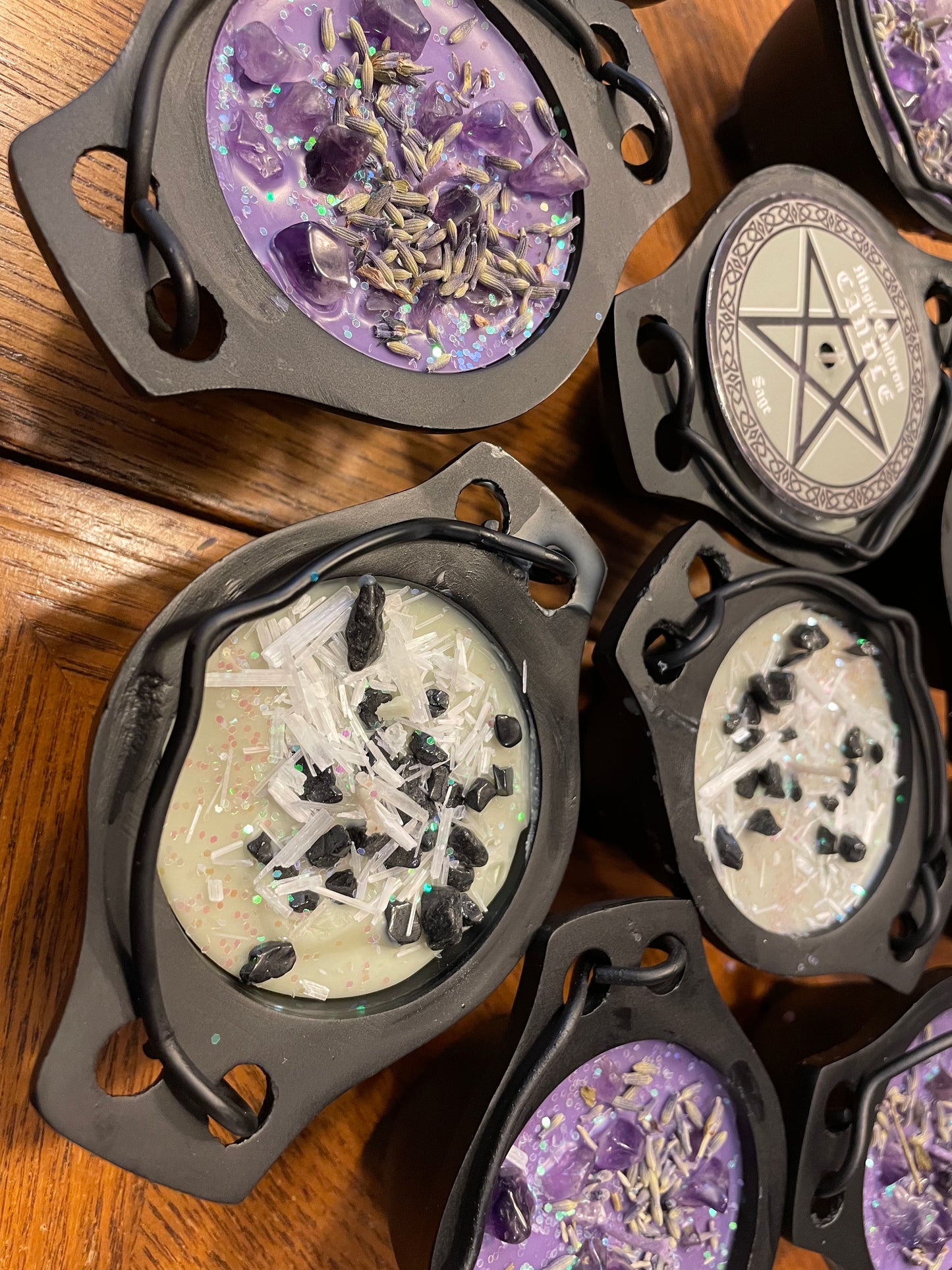 Magic Cauldron Candle - Sage with Black Tourmaline & Selenite
