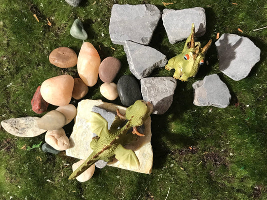 Sweet miniature green roaring dragon, miniature garden supply, fairy garden accessories, terrarium supply