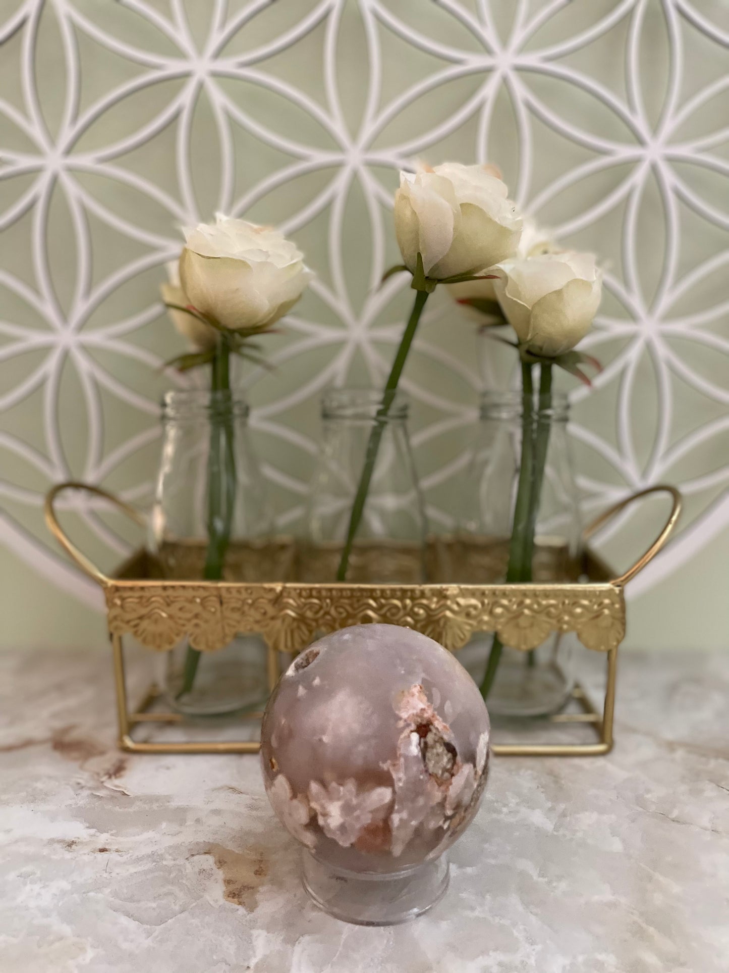 Flower Agate Sphere weighs nearly 1 pound