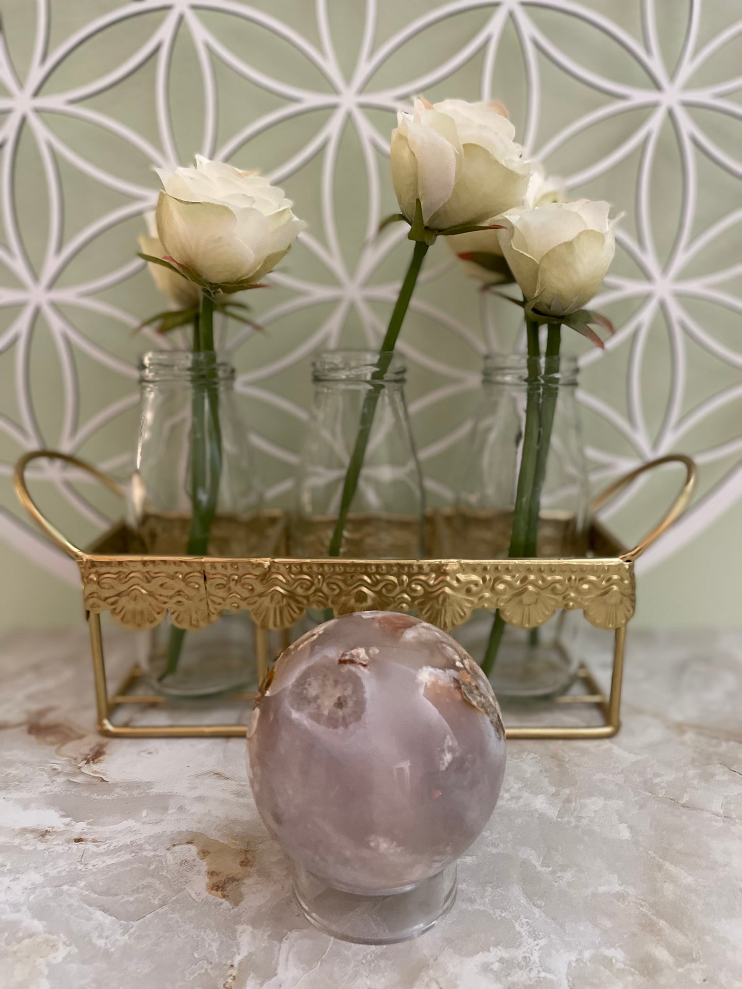 Flower Agate Sphere weighs nearly 1 pound