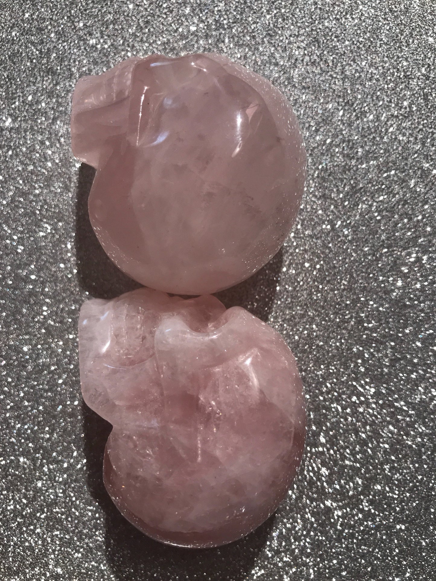 Rose Quartz skull for meditation, one rose quartz skull, meditation, clearing energy, esoteric skull, powerful energy skulls for downloads