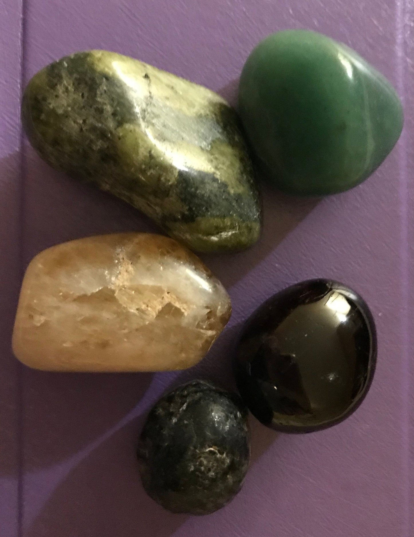 Scorpio the Scorpion Astrology horoscope stones set in pouch crystals set birthday gift zodiac set Scorpio birthday ideas tumbled crystals