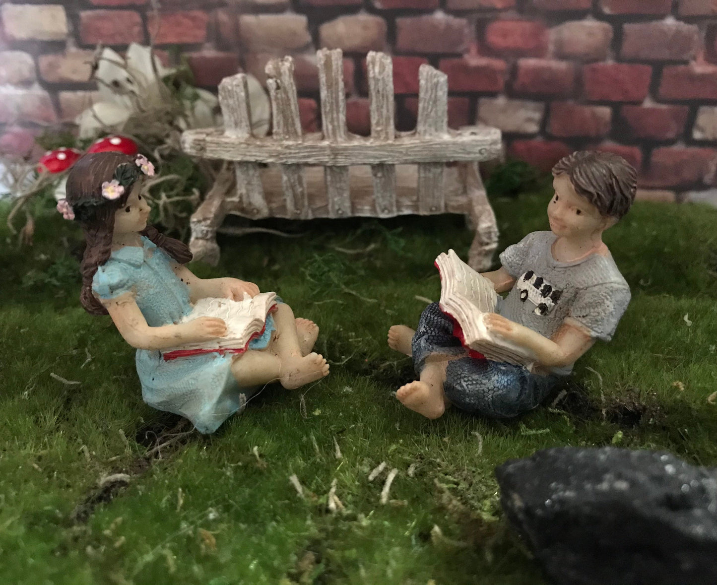 Fairies Day in the Park 3 piece set: boy fairy girl fairy bench