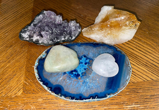 Deluxe Crystal Resilience Gift Box to help each of us to heal