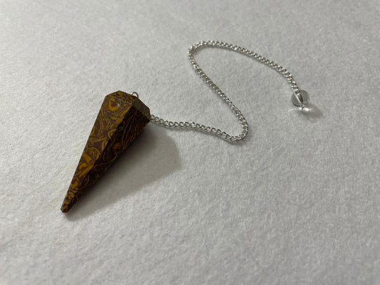This Mariam Jasper Pendulum is  1.75” with chain is 8.5”.