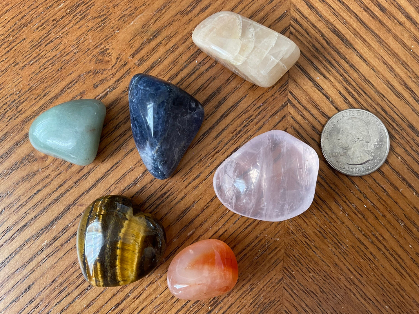 Weight loss crystal set includes 6 large tumbled crystal including a beautiful Tiger's Eye heart.