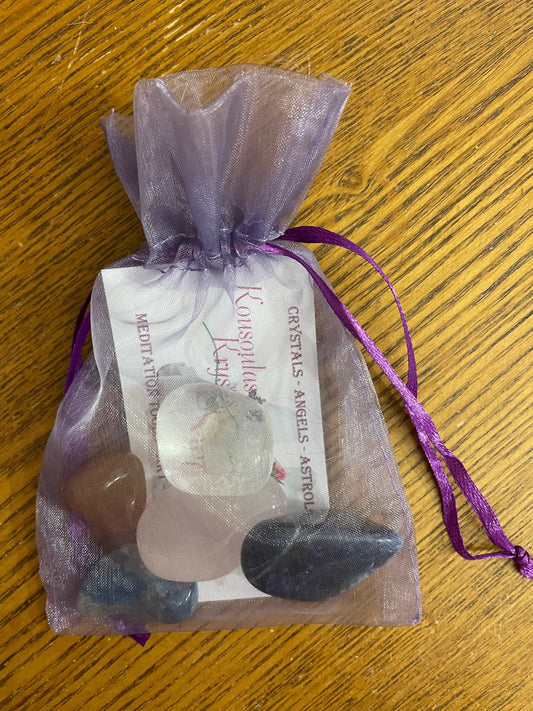 Let's just admit it, the struggle is real!  Use the most unique Parenting large stones crystal set to assist with parenting & pregnancy!