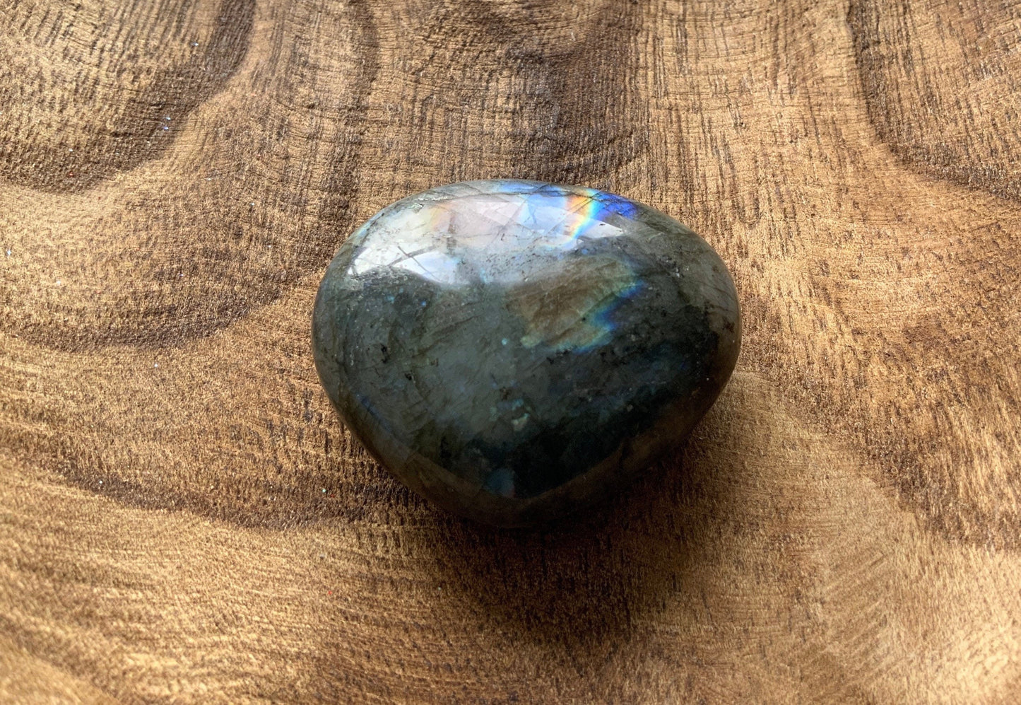 Pretty Labradorite Heart 3.5 ounces Nice flash