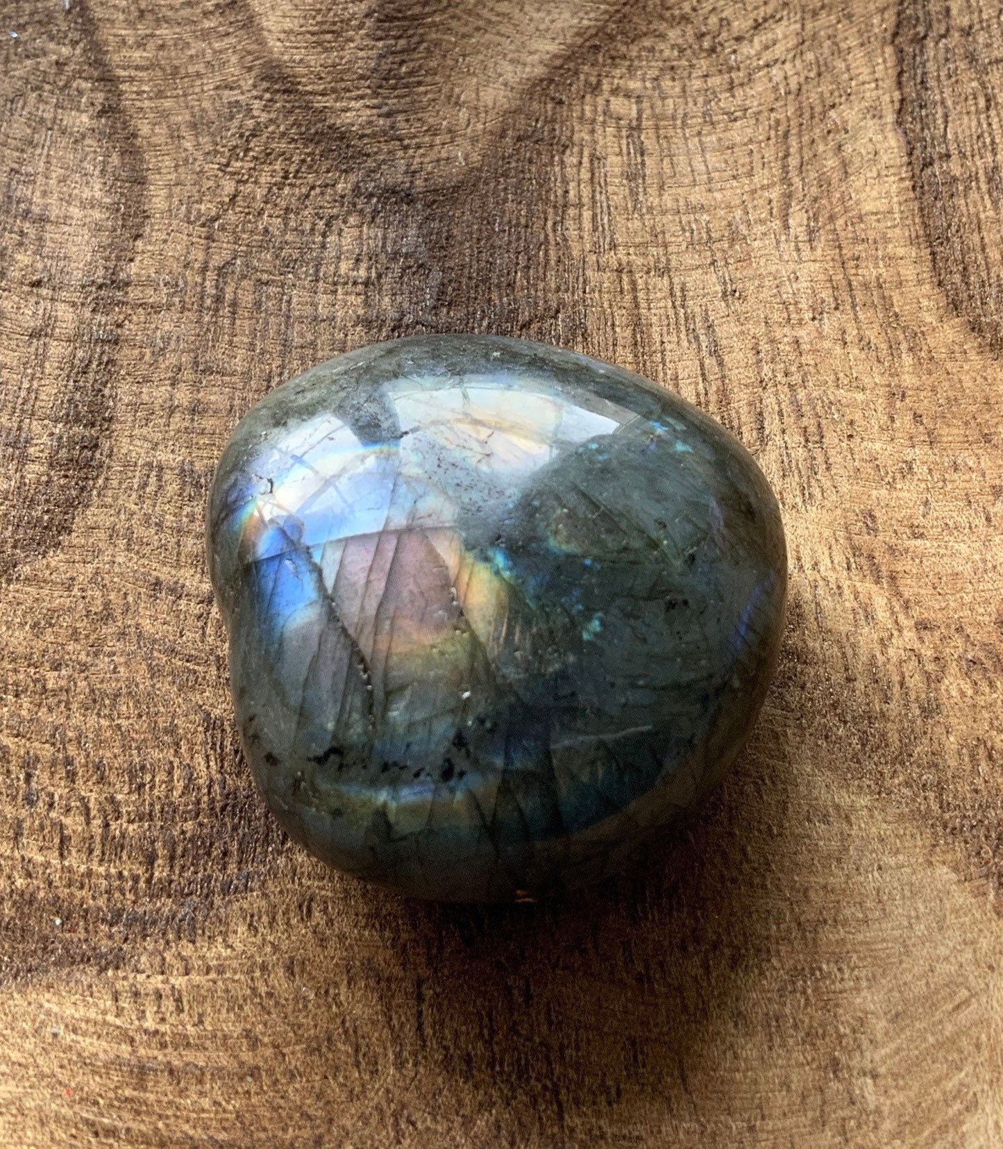 Pretty Labradorite Heart 3.5 ounces Nice flash