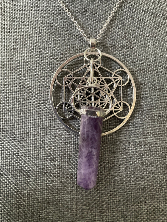 Heighten your intuition, heal or stay sober with this beautiful Metratrons Cube grid with Amethyst pendant necklace