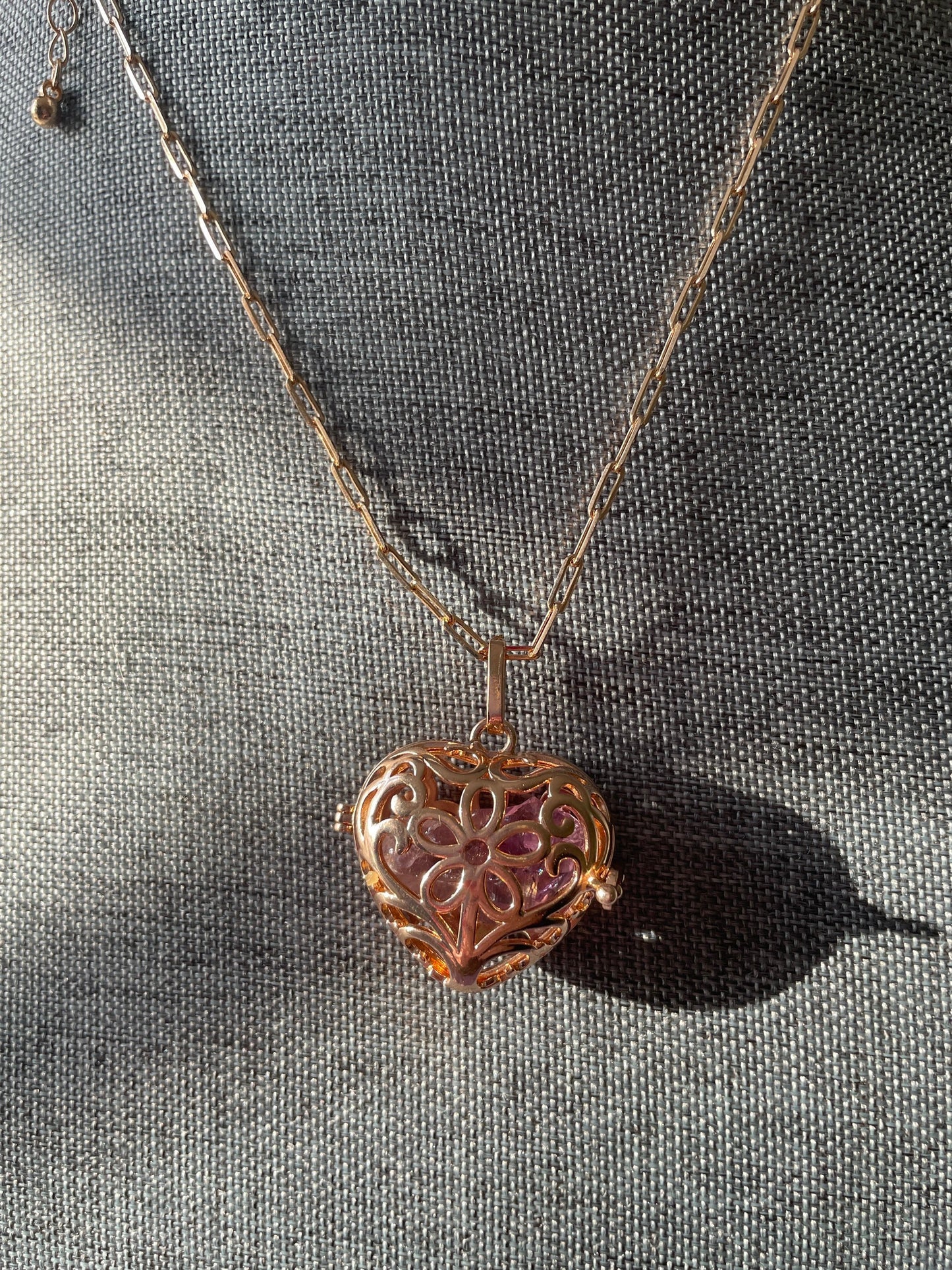 Gold locket with 7 interchangeable crystals on 16+”gold chain