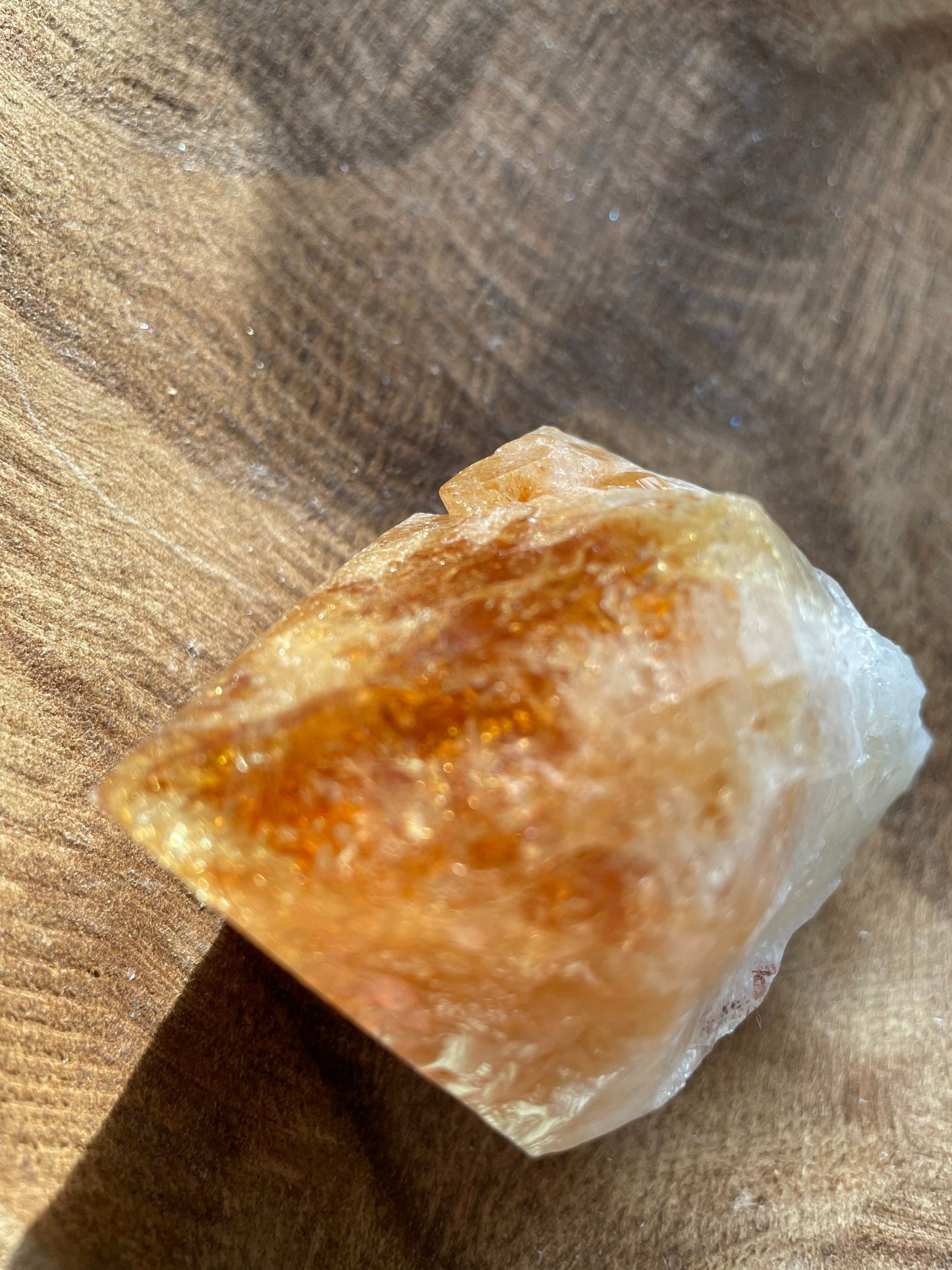 The money stone!! Beautiful citrine point crystal 6.1 ounces