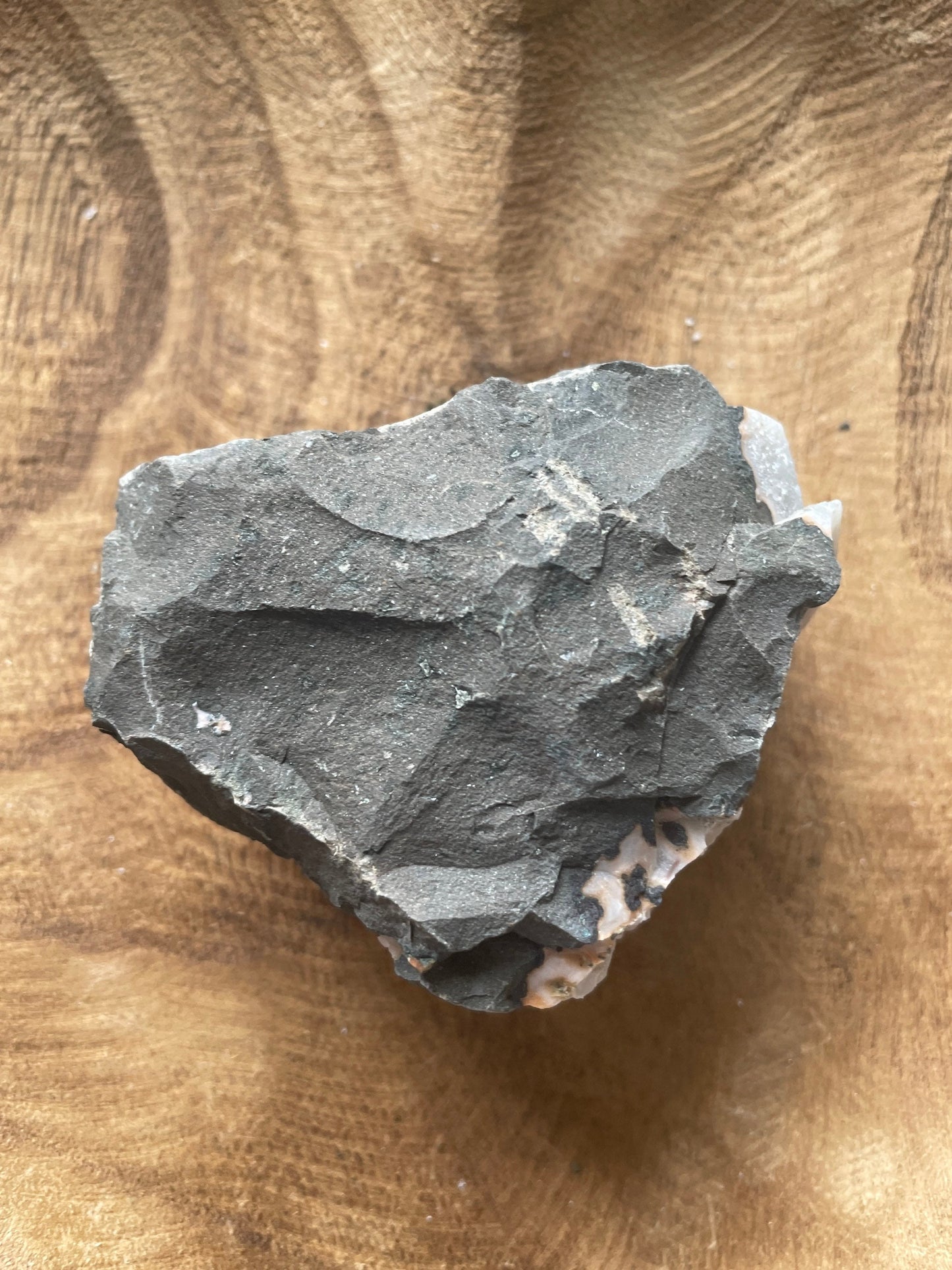 Incredibly powerful Uruguay amethyst cluster is a perfect gift for any Aquarius or February birthday.