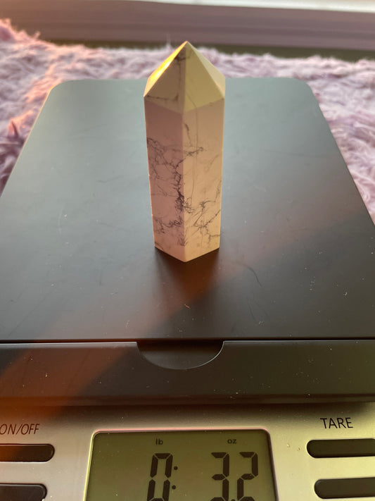 Awesome Howlite point crystal with beautiful cut