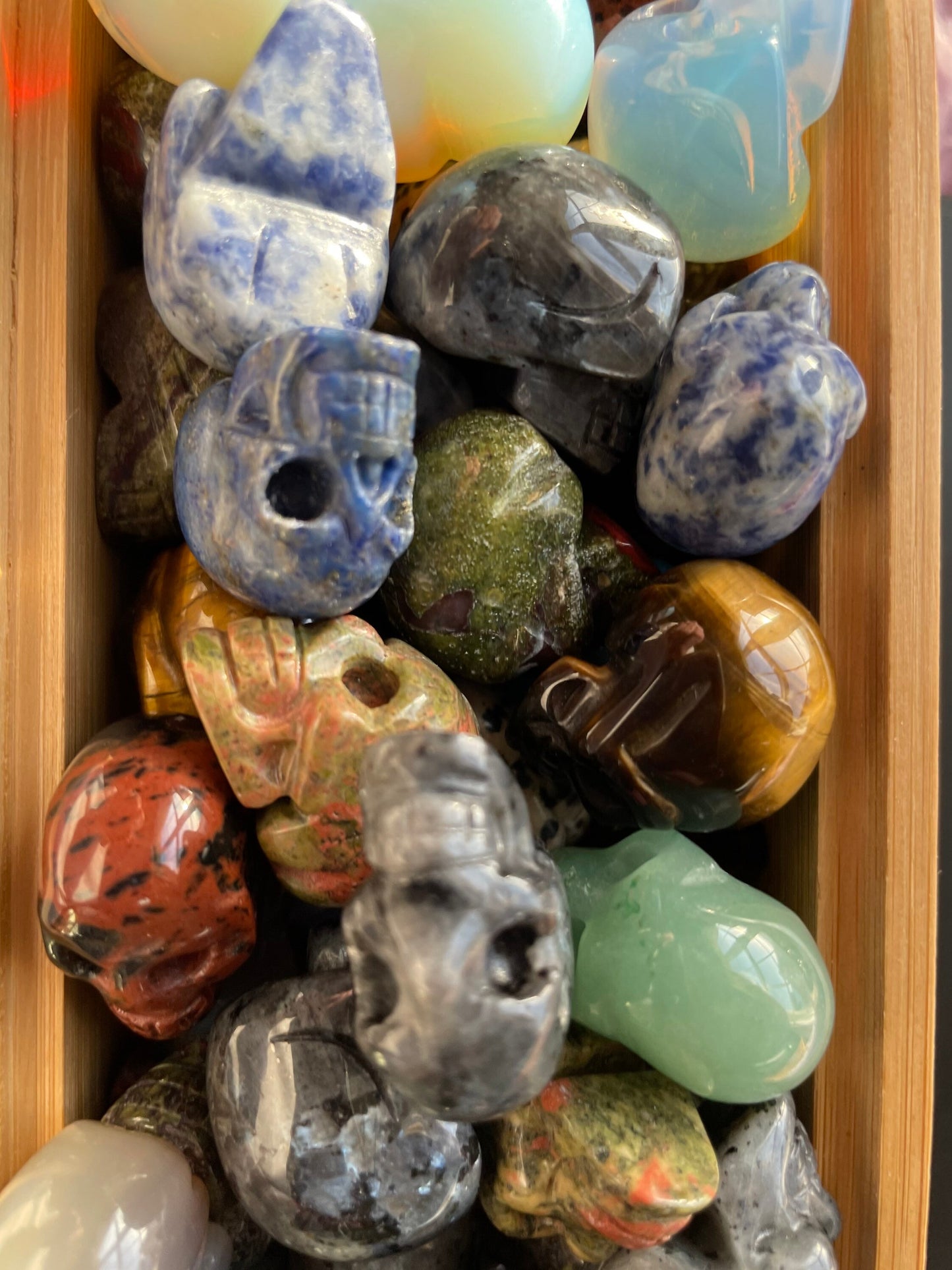 Crystal skulls! Various stones and crystal types Rose quartz opal lite sodalite Unakite Tigers eye obsidian aventurine Agate Jasper