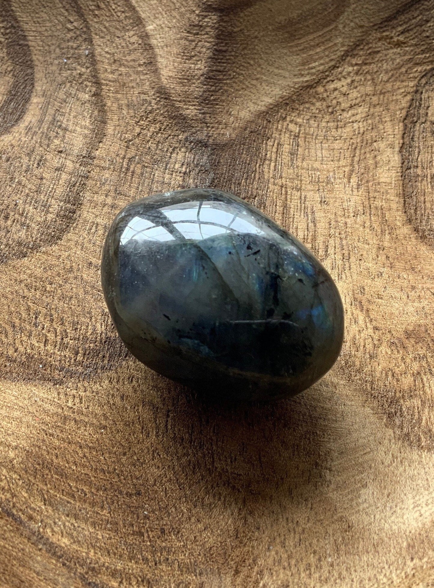Pretty Labradorite Heart 4.1 ounces Nice flash