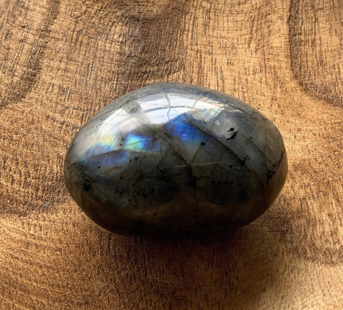 Pretty Labradorite Heart 4.1 ounces Nice flash