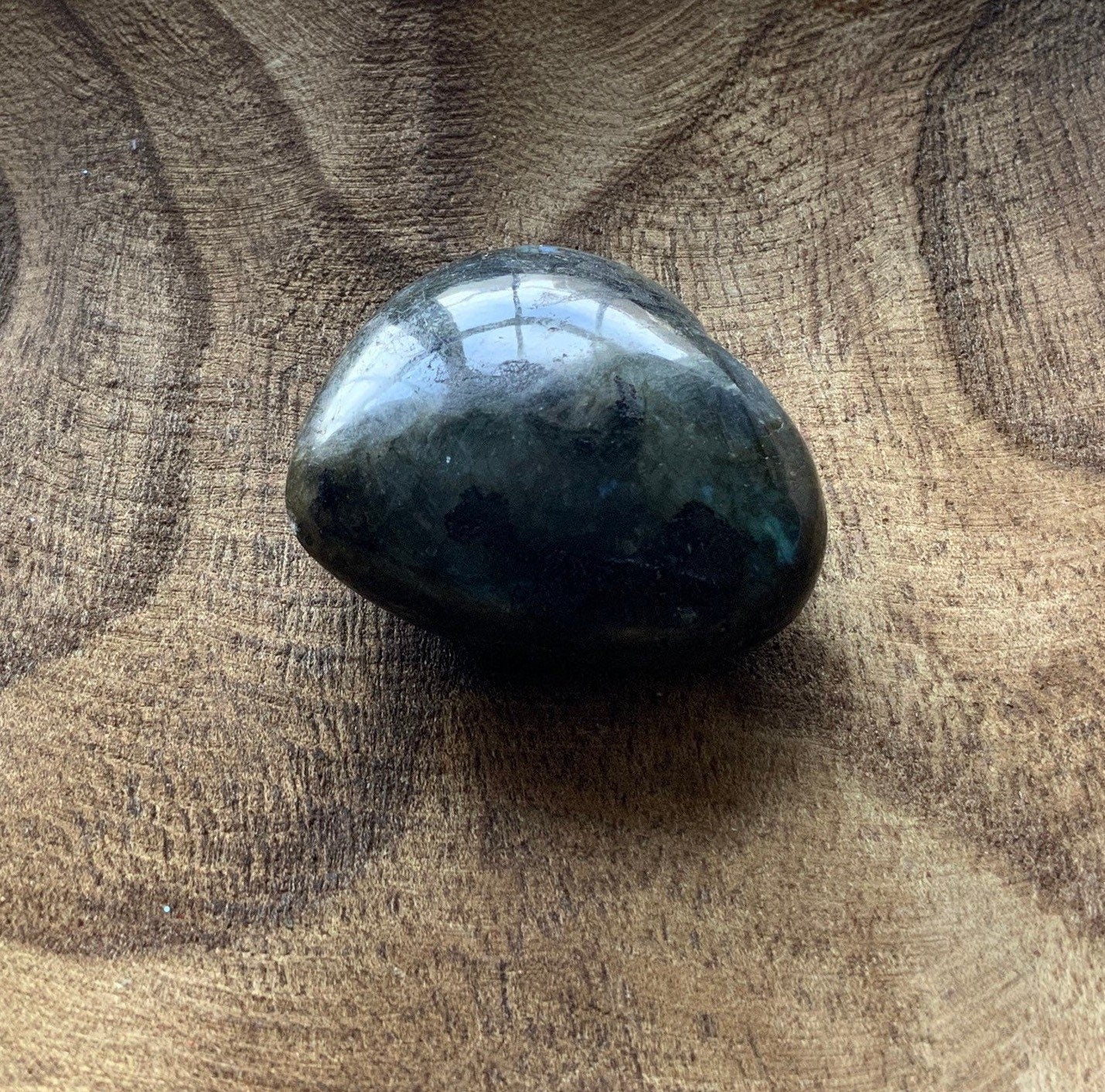 Pretty Labradorite Heart 3.6 ounces Nice flash