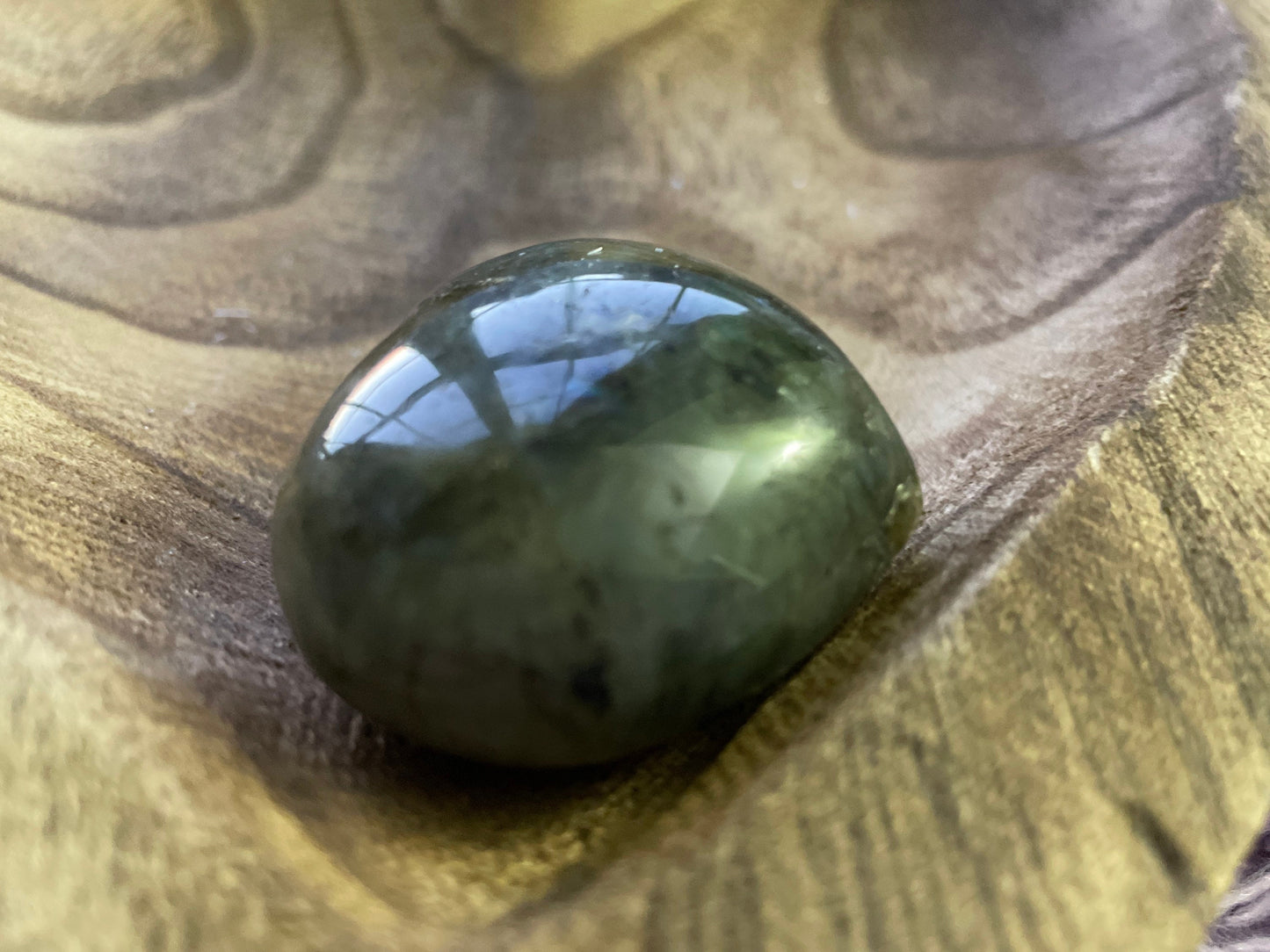 Pretty Labradorite Heart 3.2 ounces With low flash