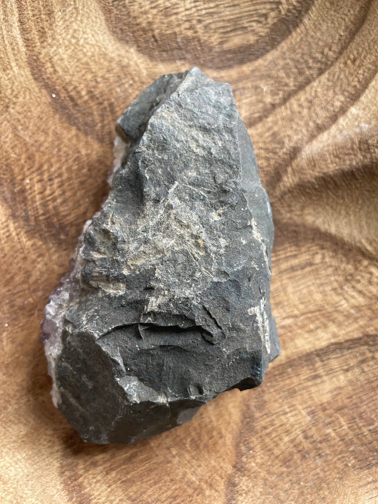 This amethyst cluster is the perfect gift for any Aquarian or February birthday.