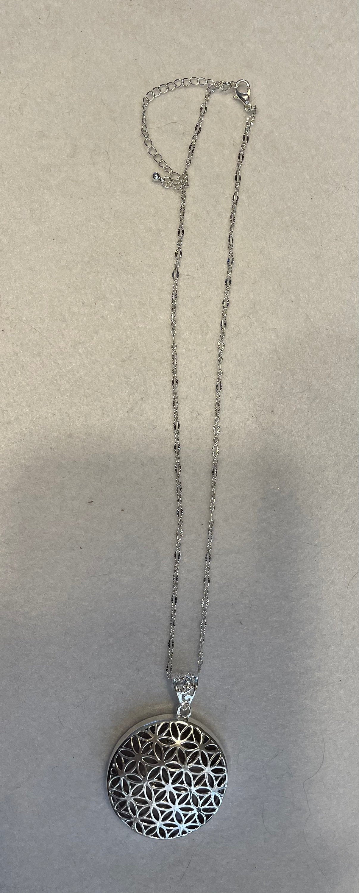 Silver round Flower of Life deep purple Amethyst crystal necklace on 16+ inch silver plated chain