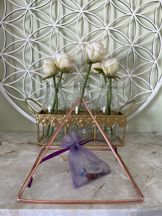 Pure Copper Pyramid Energizer for energizing crystals and pendulums and meditation