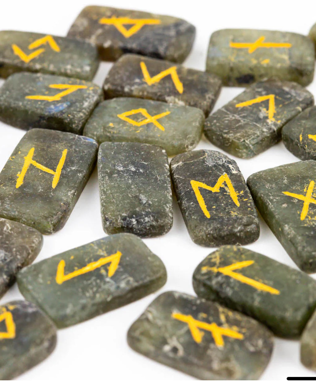 Magnificent Labradorite Flat Runes Stones - 25 pieces