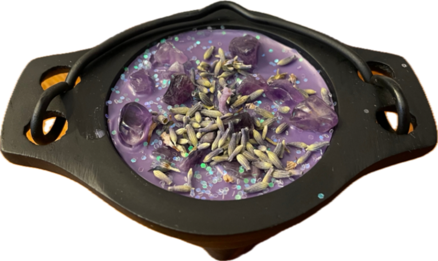 Magic Cauldron Candle - Lavender with Amethyst and Lavender Herb