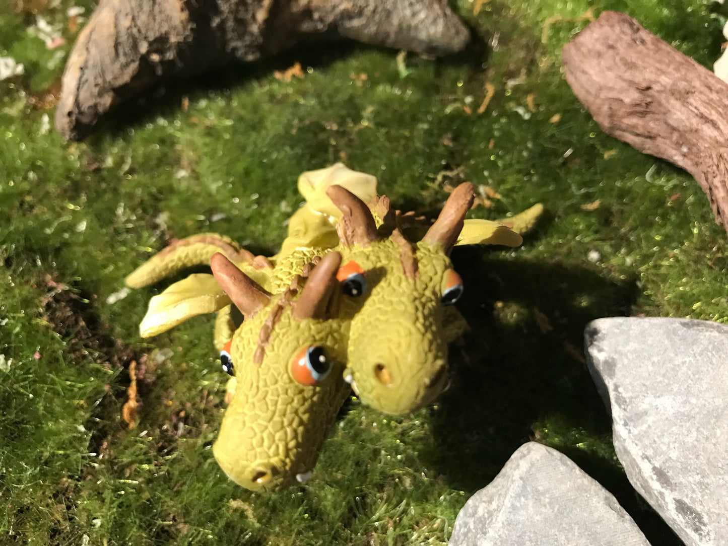 Sweet hugging dragons, fairy garden supplies, enchanted garden, miniature green dragons, miniature garden accessories, fairy dragons