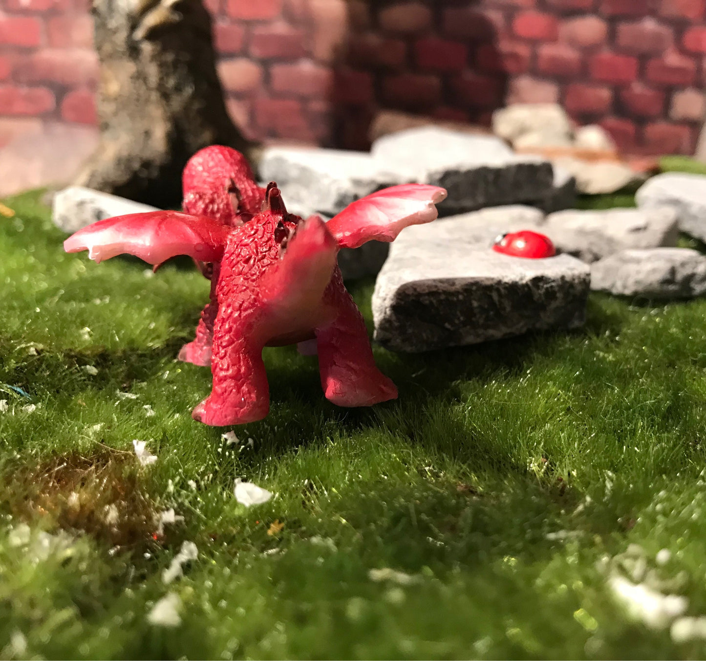 Sweet miniature red roaring dragon, miniature garden supply, fairy garden accessories, terrarium supply