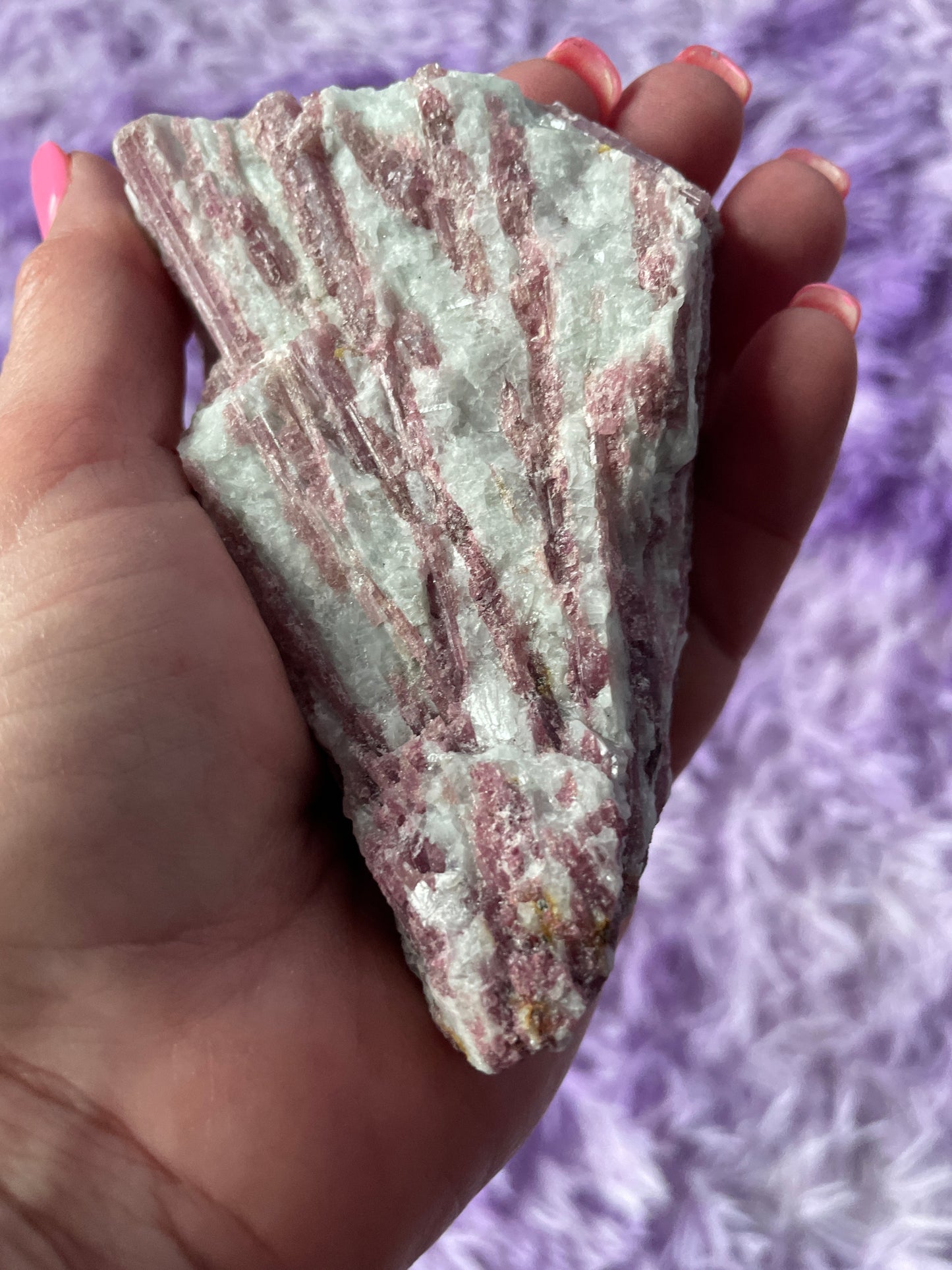 Beautiful raw pink tourmaline 9.1 ounces!!