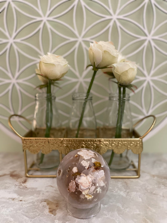 Flower Agate Sphere weighs nearly 1 pound