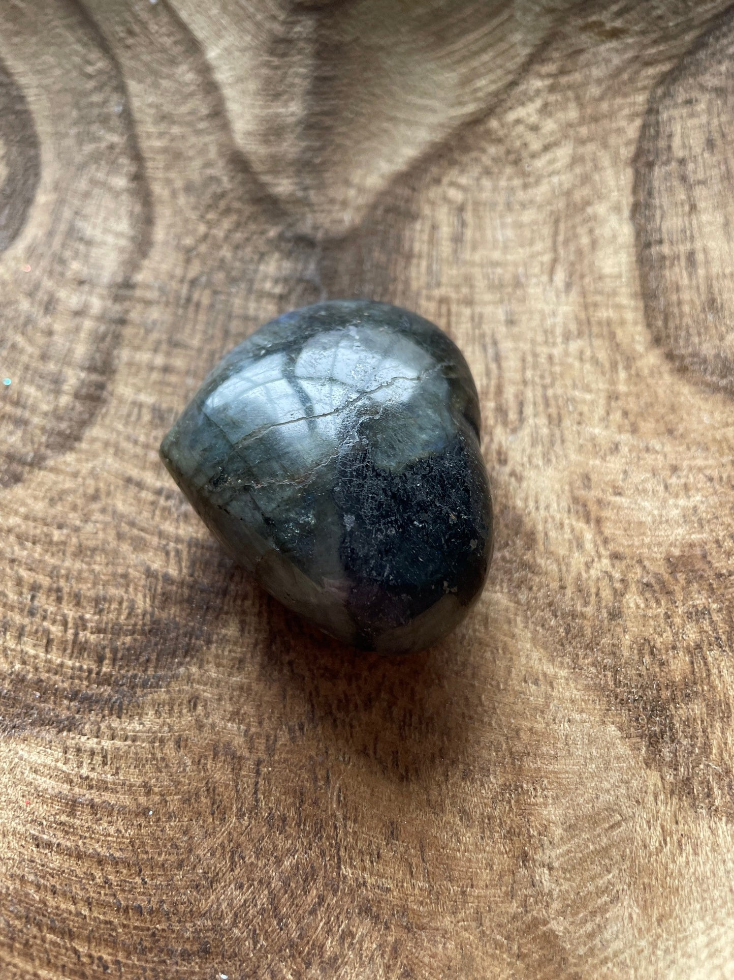 Magnificent Labradorite Heart 2.9 ounces Awesome flash