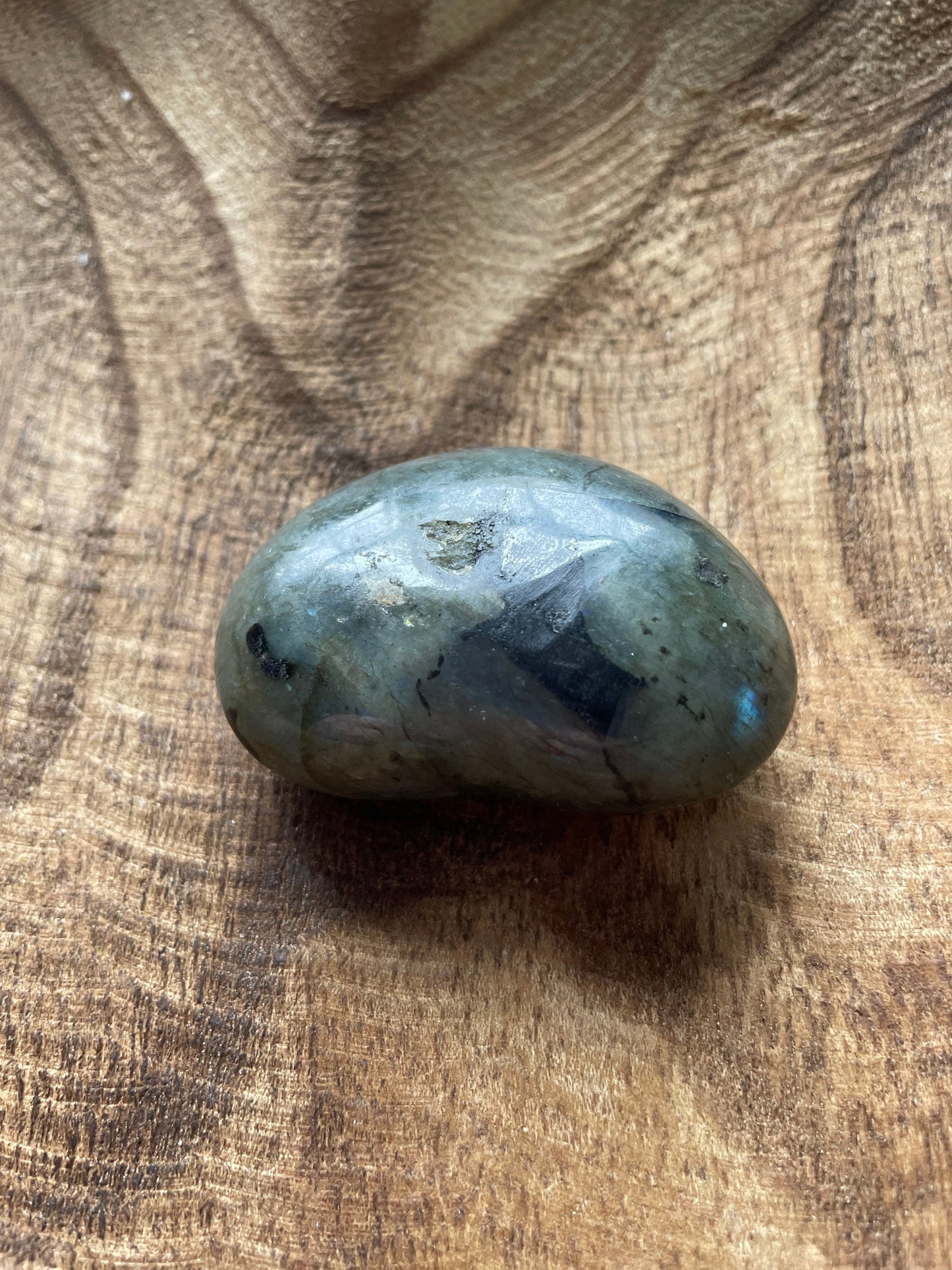 Magnificent Labradorite Heart 2.9 ounces Awesome flash