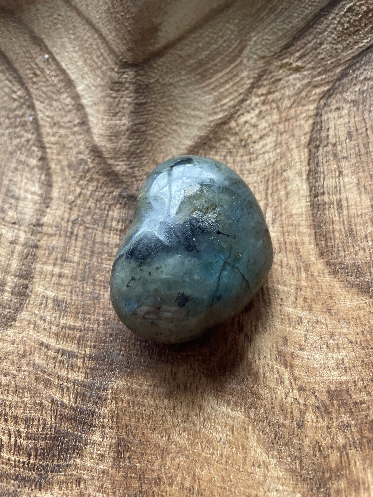 Magnificent Labradorite Heart 2.9 ounces Awesome flash