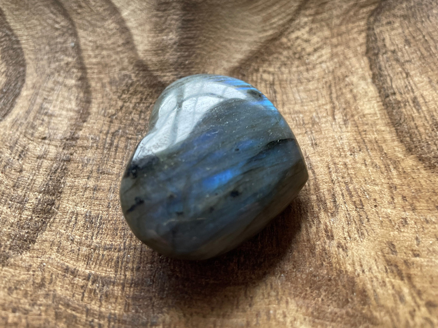 Magnificent Labradorite Heart 1.6 ounces Awesome flash