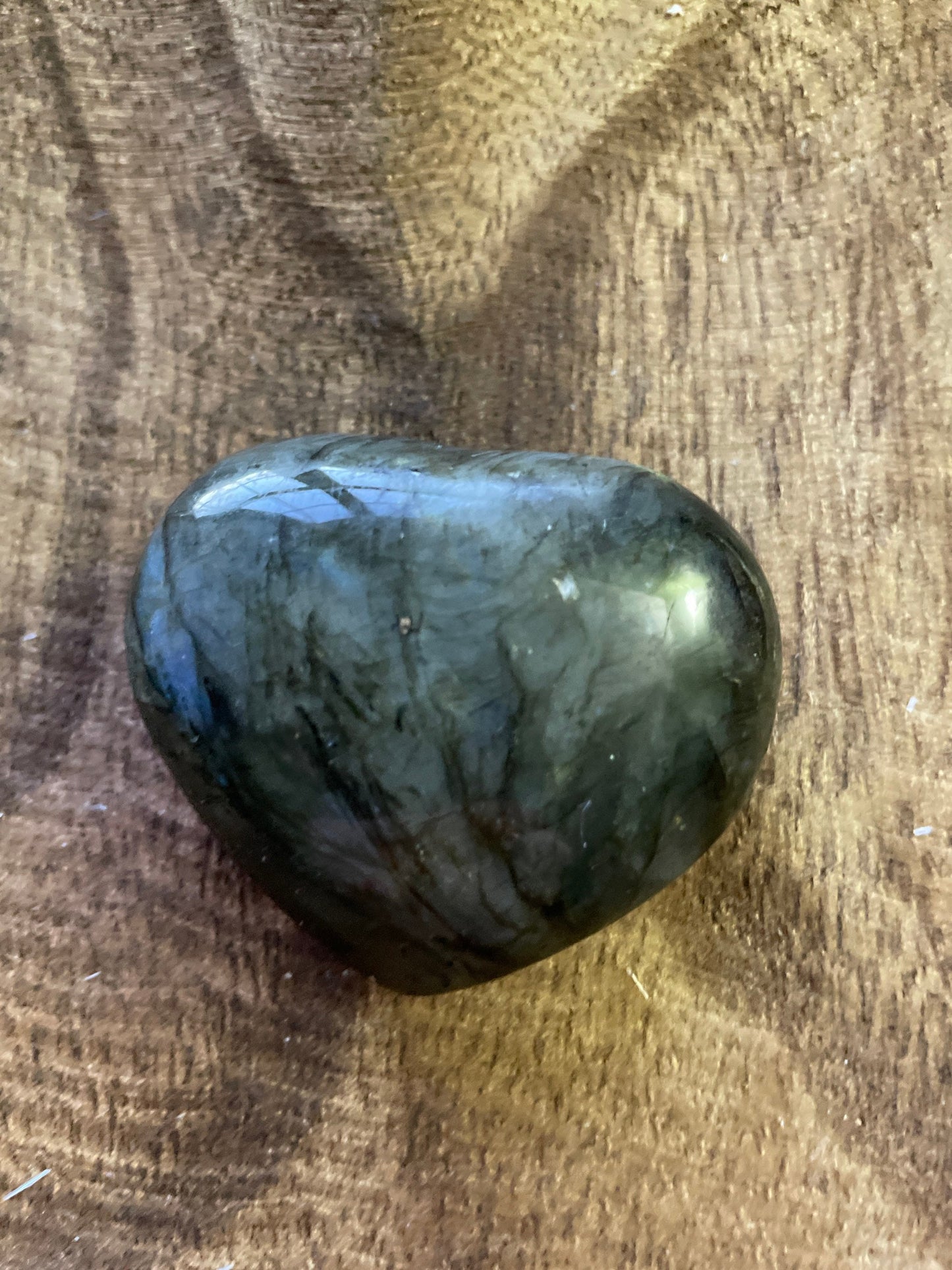 Pretty Labradorite Heart 2.8 ounces With low flash