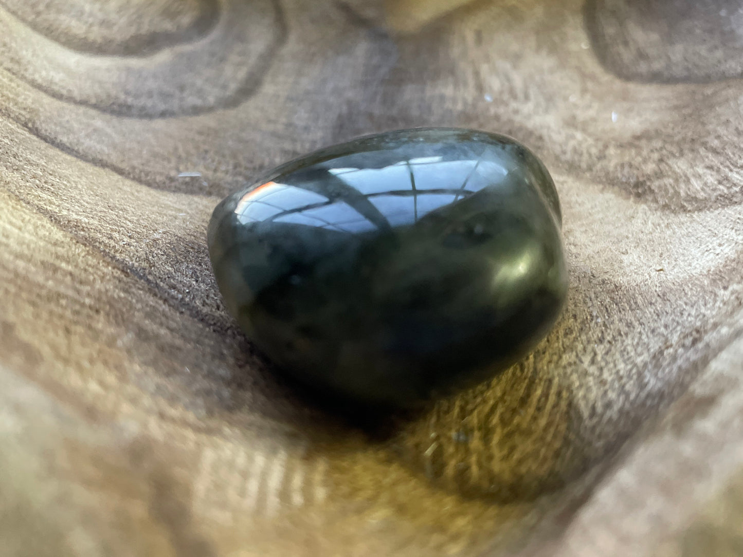 Pretty Labradorite Heart 2.8 ounces With low flash