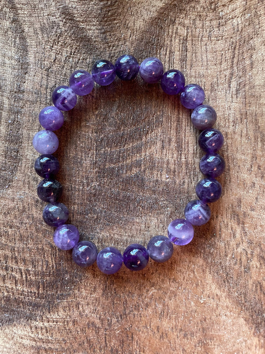 Awesome Amethyst 8 mm beaded bracelet purple crystal bracelet