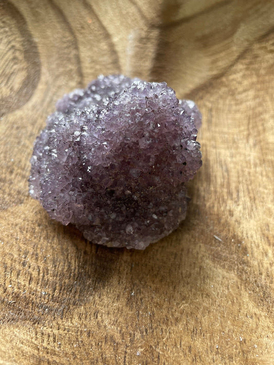 This uniquely shaped Uruguay amethyst cluster is a perfect gift for any Aquarius or February birthday.