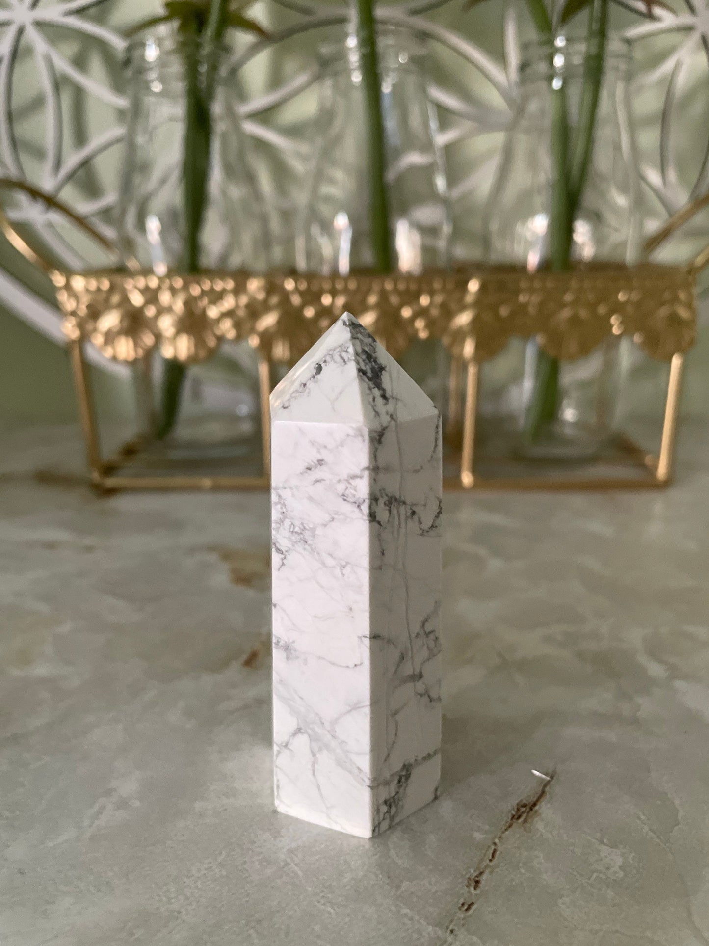 Awesome Howlite point crystal with beautiful cut