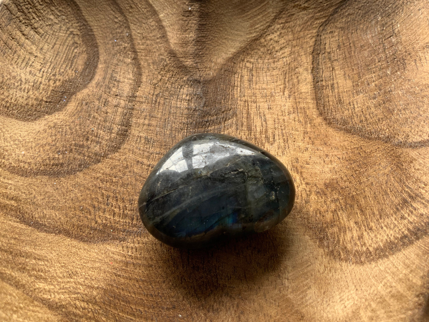 Magnificent Labradorite Heart 2.8 ounces Awesome flash