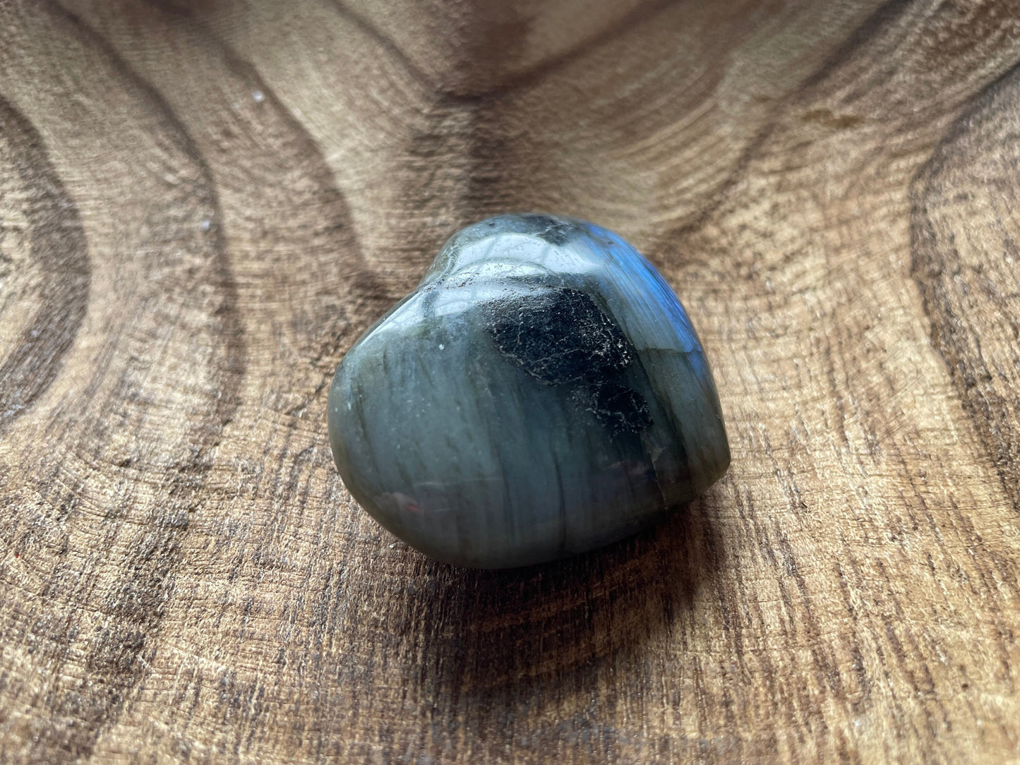 Magnificent Labradorite Heart 1.6 ounces Awesome flash