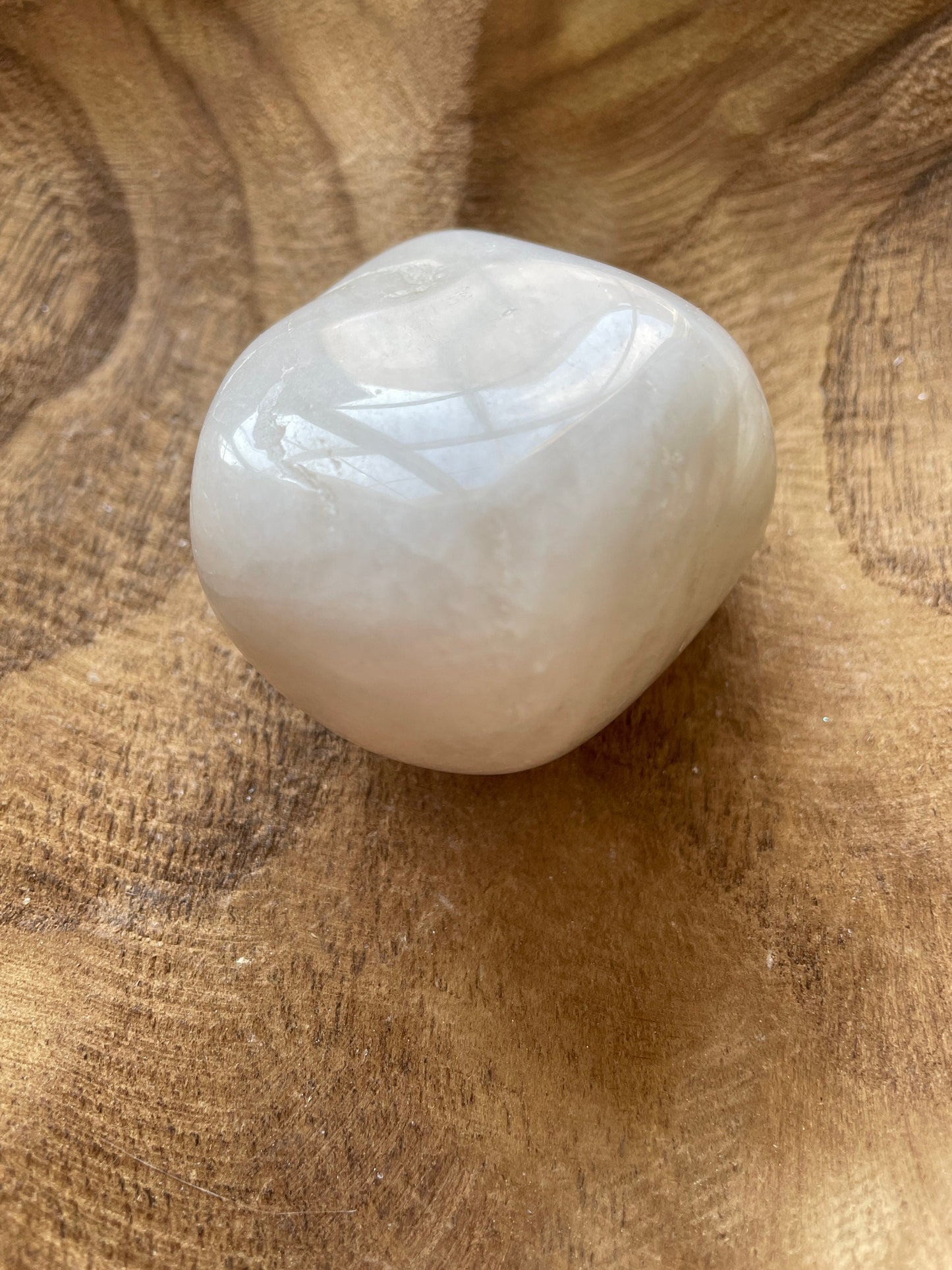 Jumbo White Quartz stone