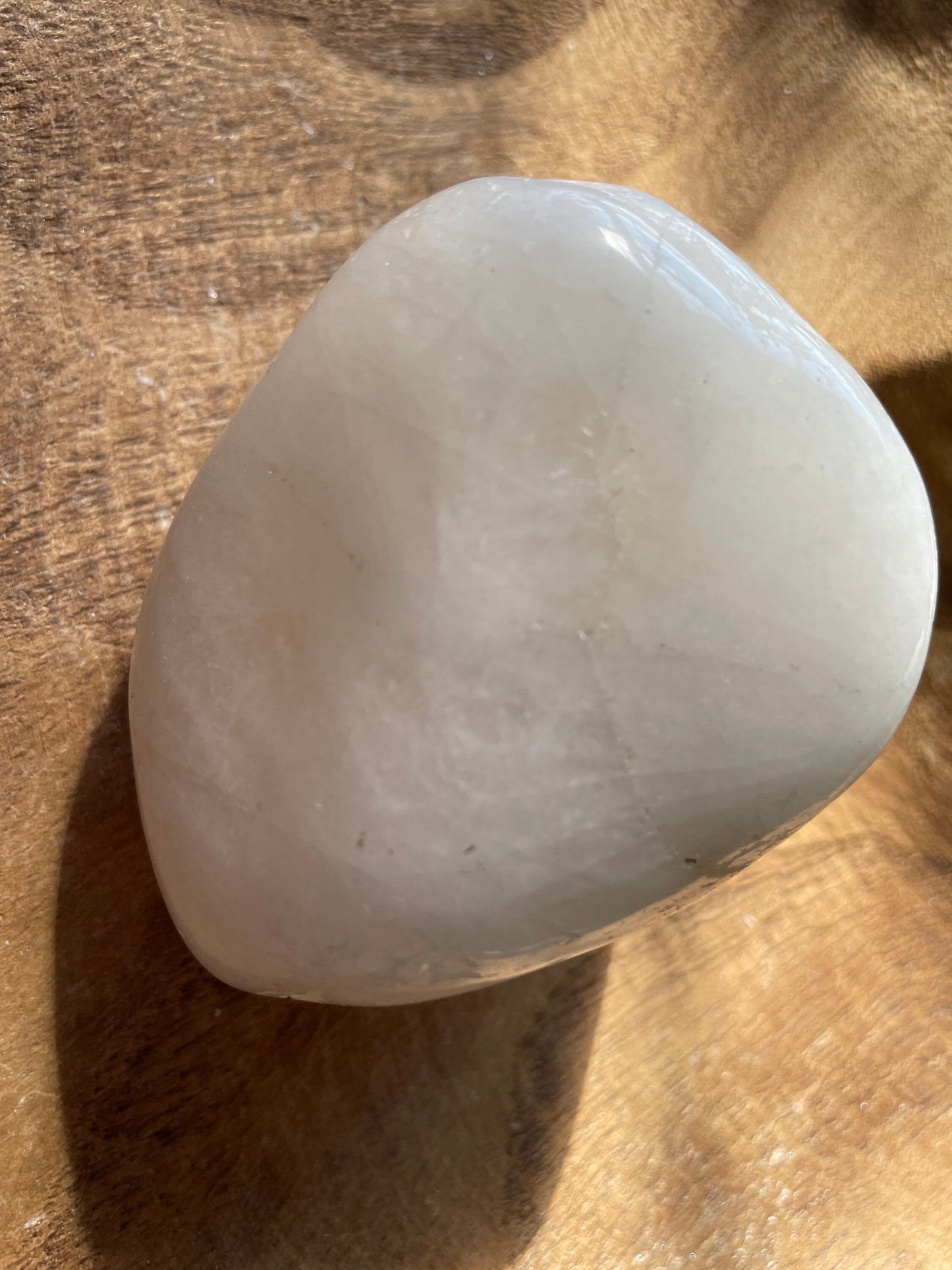 Gorgeous jumbo White Quartz crystal white stones