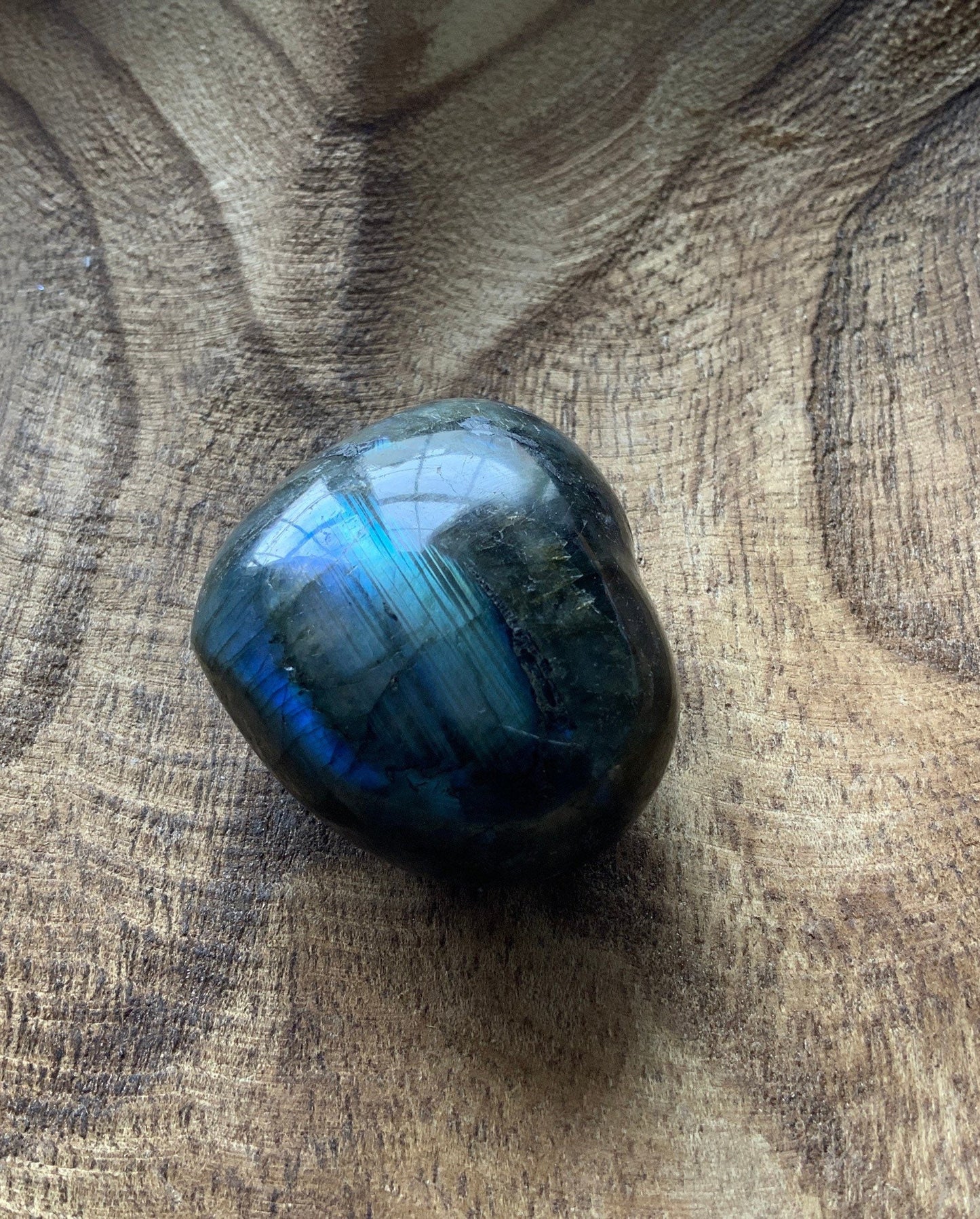 Pretty Labradorite Heart 4.3 ounces Nice flash