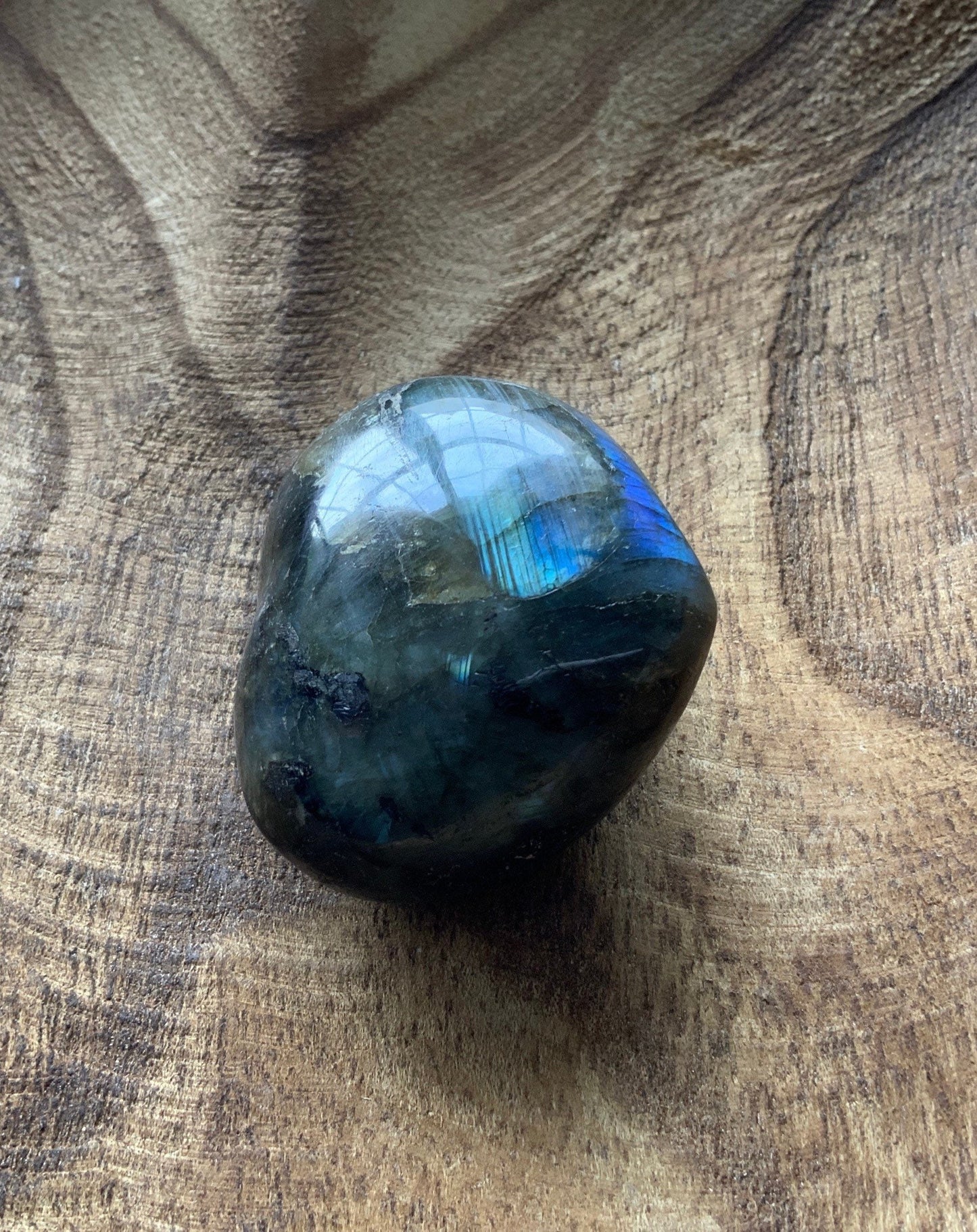 Pretty Labradorite Heart 4.3 ounces Nice flash