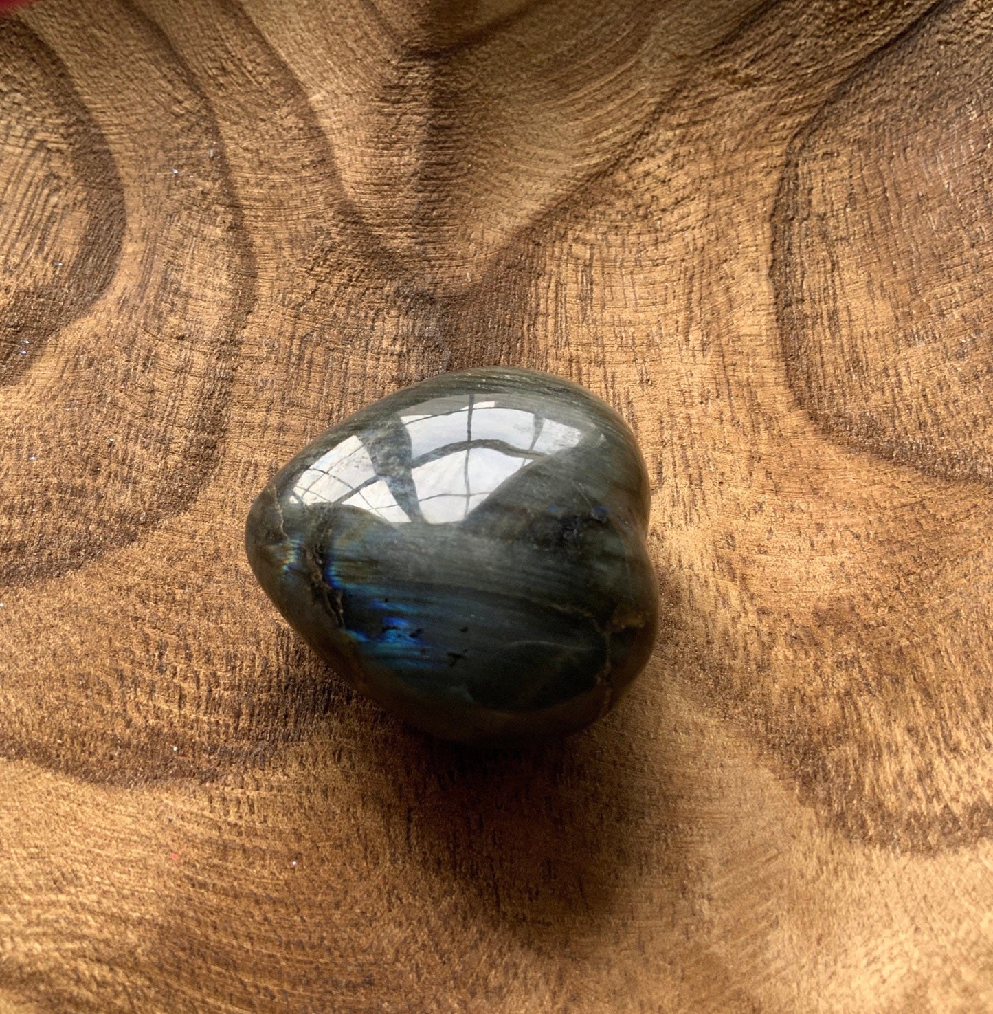 Pretty Labradorite Heart 4.1 ounces Nice flash